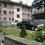 Rzav Centar Bed & Breakfast 4*