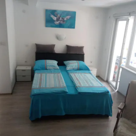 Rzav Centar Bed & Breakfast 4*